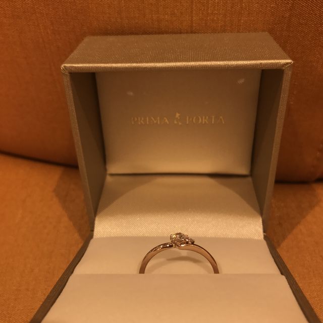 【COEUR D'OR(クゥドール)の口コミ】 普段も着けやすいように、石が小さめであまり高さが出ないものを探してい…