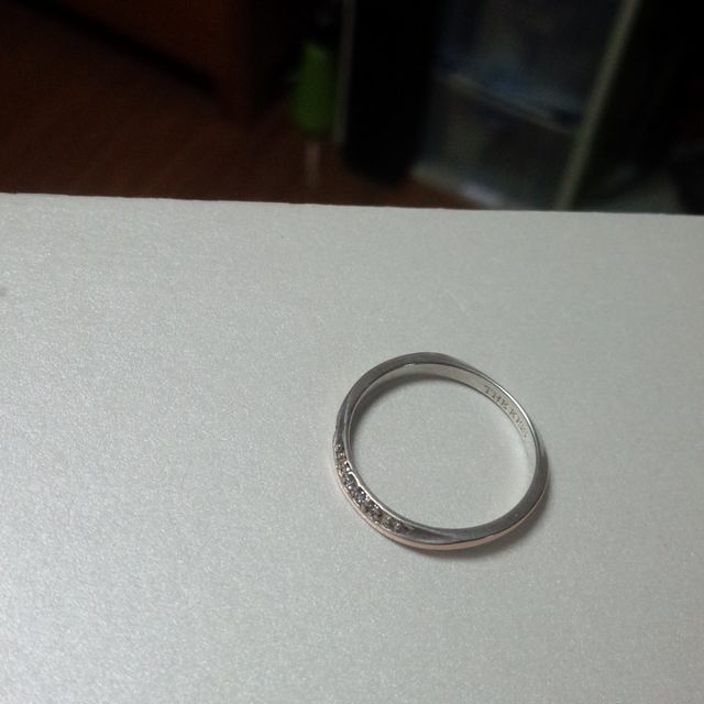 【THE KISS(ザ・キッス)の口コミ】 予算の都合であまり高いものを買うことができませんでした。購入した物は…