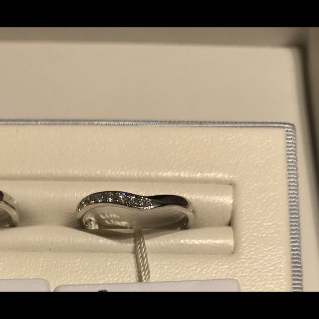 【Only You(オンリーユー)の口コミ】 カジュアルリングで可愛らしいデザイン。かつ、値段もどなたでも手に入れ…