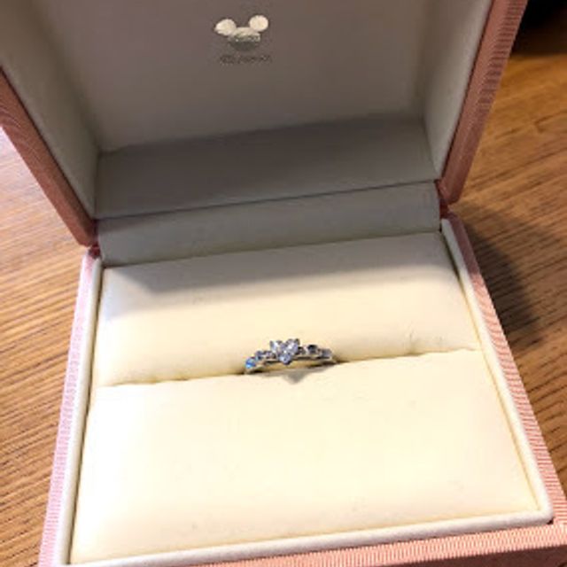 【ケイウノ ブライダル(K.UNO BRIDAL)の口コミ】 元々婚約指輪はサプライズで渡されるものだと思っていましたが笑
成り行き…