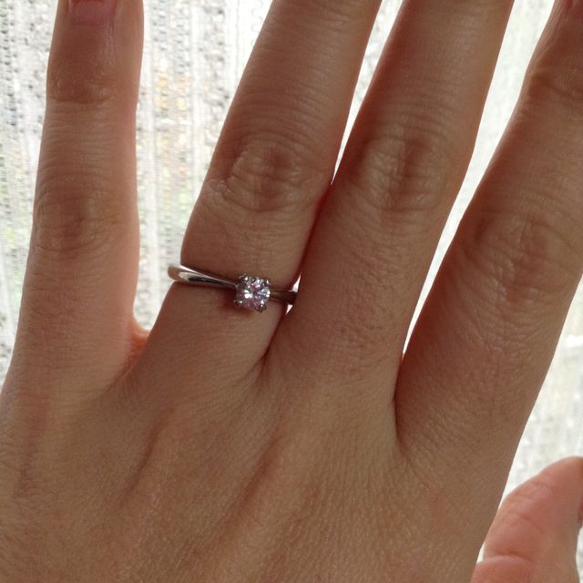 【Ambrose(アンブローズ)の口コミ】 ひとめぼれしました。
人とは少し違った指輪がほしく、シンプルななかにも…