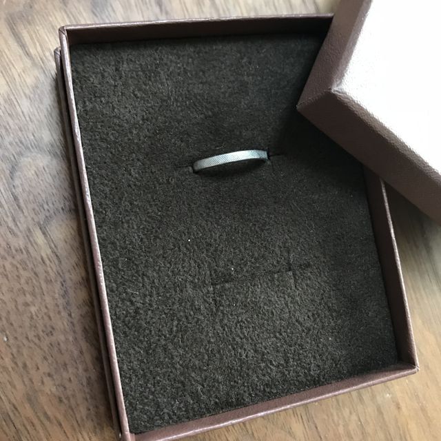 【アッシュペーフランス(H.P.FRANCE)の口コミ】 元々アッシュペーフランスが好きだったというのと、夫がしてもあまり目立…