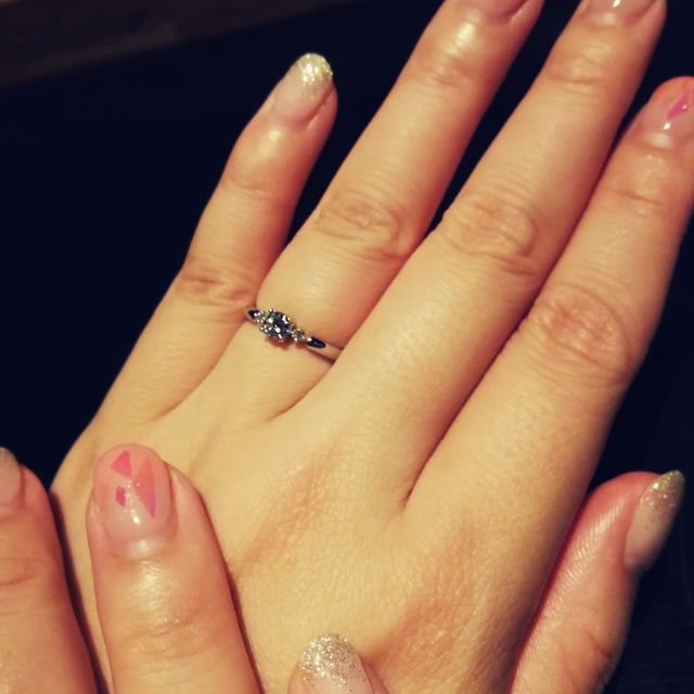 【PORTADA(ポルターダ)の口コミ】 憧れの婚約指輪は日常使いができる、シンプルなものを探していました。そ…