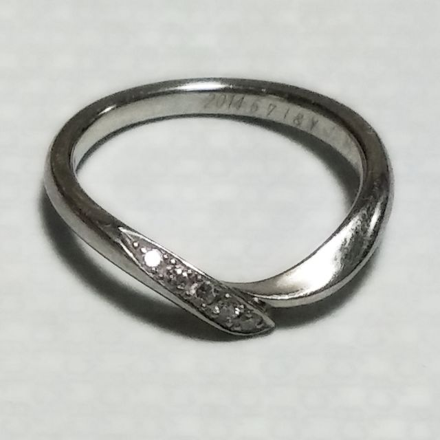 【俄(にわか)の口コミ】 初桜は、男性の指輪が「桜の幹」と女性の指輪が「桜の花」をモチーフにし…