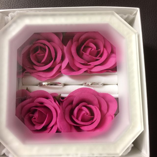 【MarriPre(マリプレ)の口コミ】 デザインが他の店舗には無い感じで値段も妥当かな〜と思い良いな〜と思い…