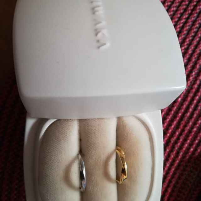 【俄(にわか)の口コミ】 当初は別ブランドで検討していたのですが、実際に試着すると主人のイメー…