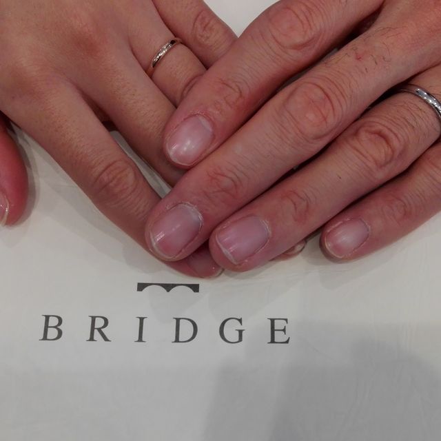 【BRIDGE(ブリッジ)の口コミ】 シンプルで飽きの来ない、でも少しだけ特徴があるデザインを探していまし…