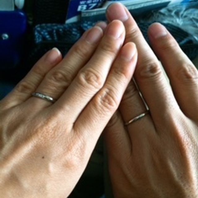 【カルティエ(Cartier)の口コミ】 「シンプル」「カルティエ」で結婚指輪を検討していたため、1895シリーズ…