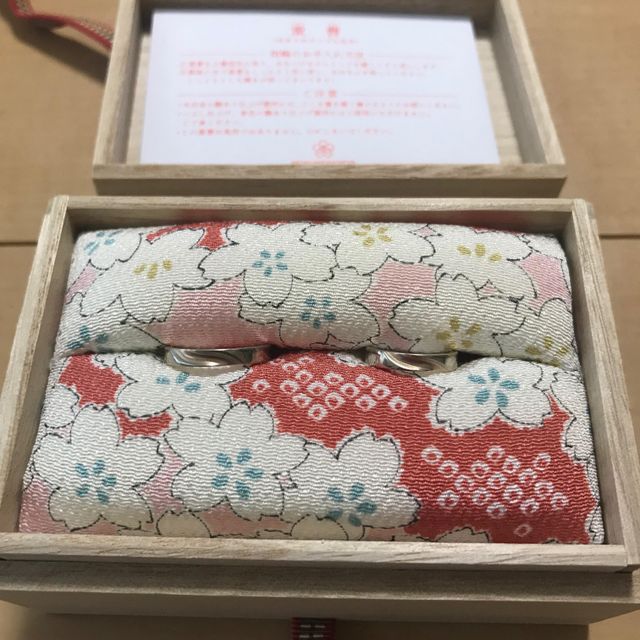 【杢目金屋(もくめがねや)の口コミ】 使用頻度の少ない婚約指輪よりも、毎日身につける結婚指輪にこだわりたい…