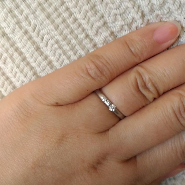 【festaria bijou SOPHIA(フェスタリア ビジュソフィア)の口コミ】 専用のルーペで見るとダイヤの中に星が見えるカットになっています。
主張…