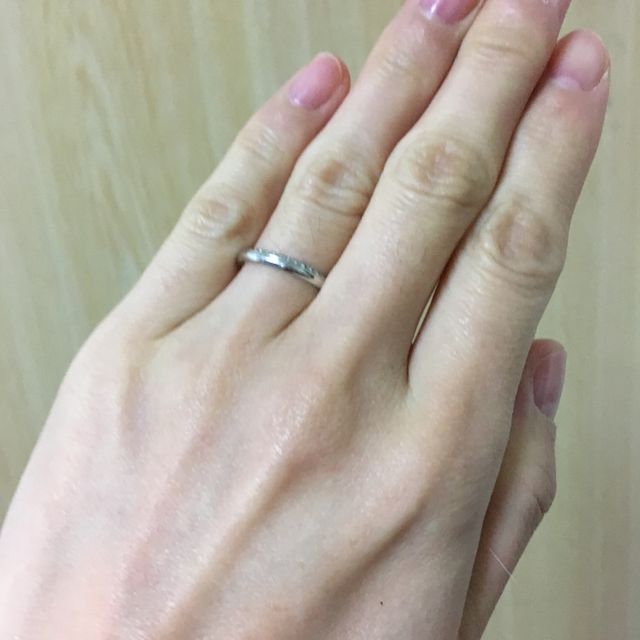 【アイプリモ(I-PRIMO)の口コミ】 デザインが他のブランドになく可愛いし飽きない。石もキラキラと光り見て…