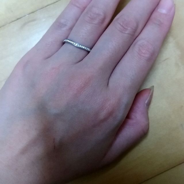 【カルティエ(Cartier)の口コミ】 憧れのカルティエでと決めていたので他のお店は見ていません。指輪に微妙…