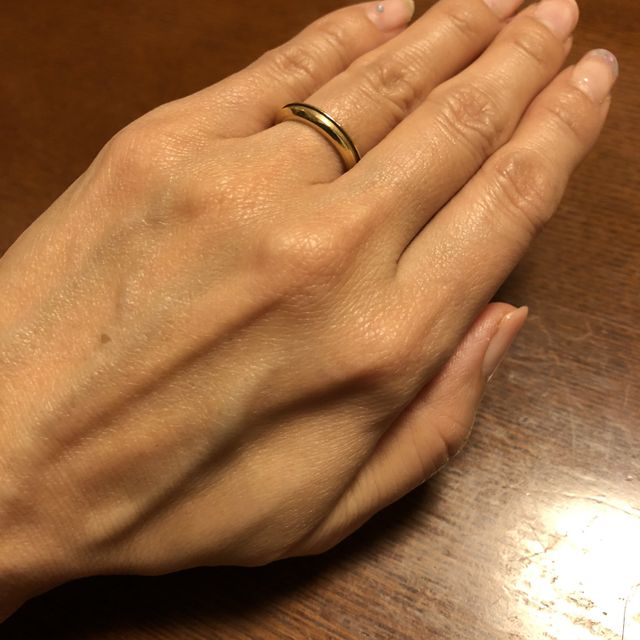 【ティファニー(Tiffany & Co.)の口コミ】 普段使うアクセサリーがゴールドが多かったので、自然とゴールド系で探し…