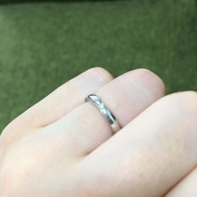 【エクセルコダイヤモンド(EXELCO DIAMOND)の口コミ】 価格とデザインと長持ちするかどうかで決めました。ダイヤモンドの品質で…