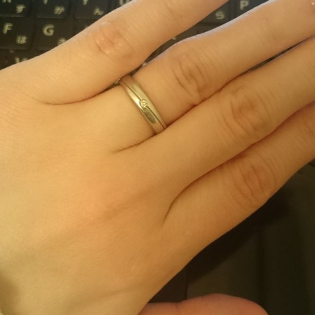 【CHRISTIAN BAUER(クリスチャンバウアー)の口コミ】 オーソドックスすぎる指輪だとつまらないと夫婦で決めていたので、凝って…