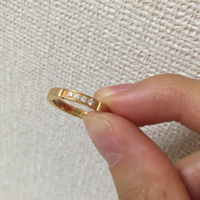 【カルティエ(Cartier)の口コミ】 婚約指輪は行けなくなってしまう方も多いと聞いたのでせっかくなので

長…