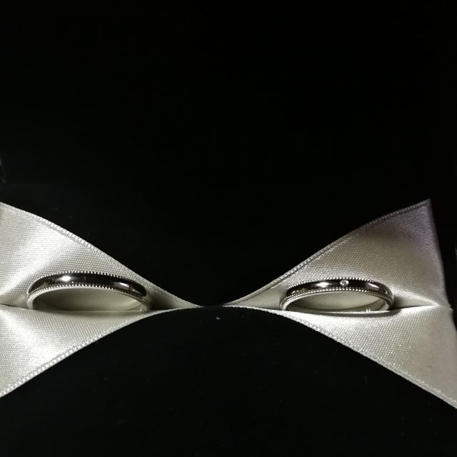 【エクセルコダイヤモンド(EXELCO DIAMOND)の口コミ】 デザイン的に丸みがあり、手に馴染む気がする。他店に比べてミル打ちが綺…