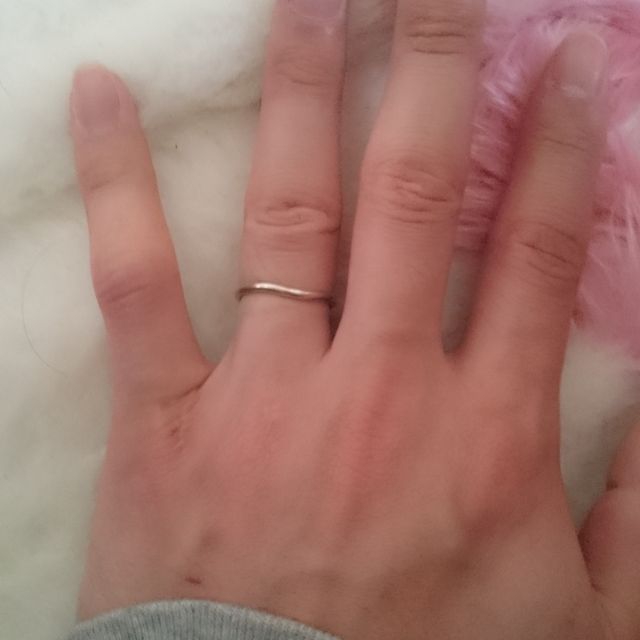 【ケイウノ ブライダル(K.UNO BRIDAL)の口コミ】 スタッフさんの対応と、指輪のデザイン。
元々ゼクシィに掲載されていて、…