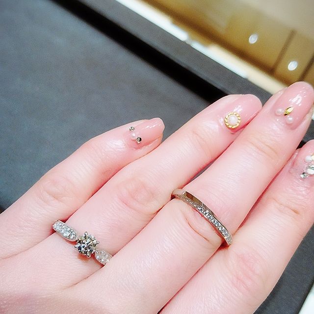 【エクセルコダイヤモンド(EXELCO DIAMOND)の口コミ】 婚約指輪を決めるにあたって、何箇所か見に行っていましたが、決め手は細…