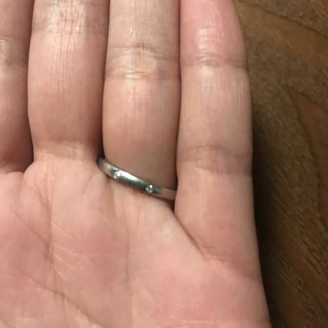 【カルティエ(Cartier)の口コミ】 婚約指輪がカルティエだったので、結婚指輪もカルティエにしようと決めて…