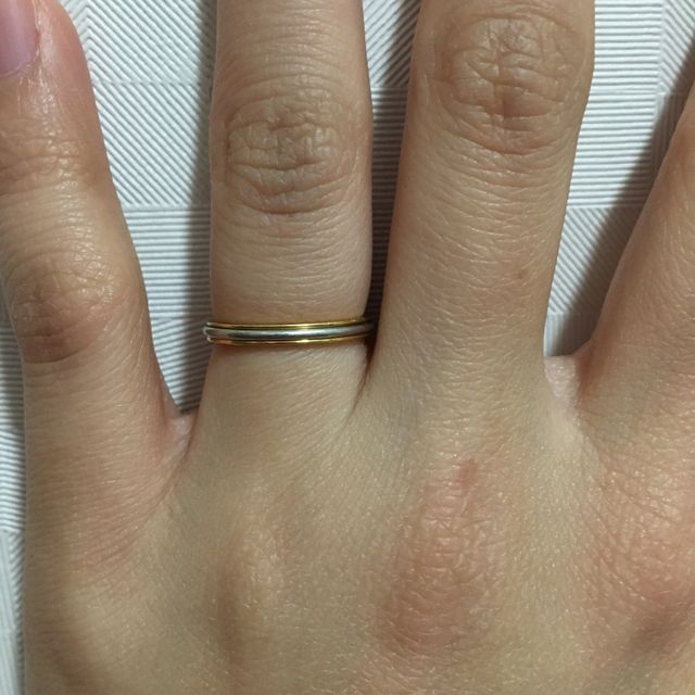 【ティファニー(Tiffany & Co.)の口コミ】 ずっと身につける物なので、シンプルかつ凹凸のないデザインを選びました…