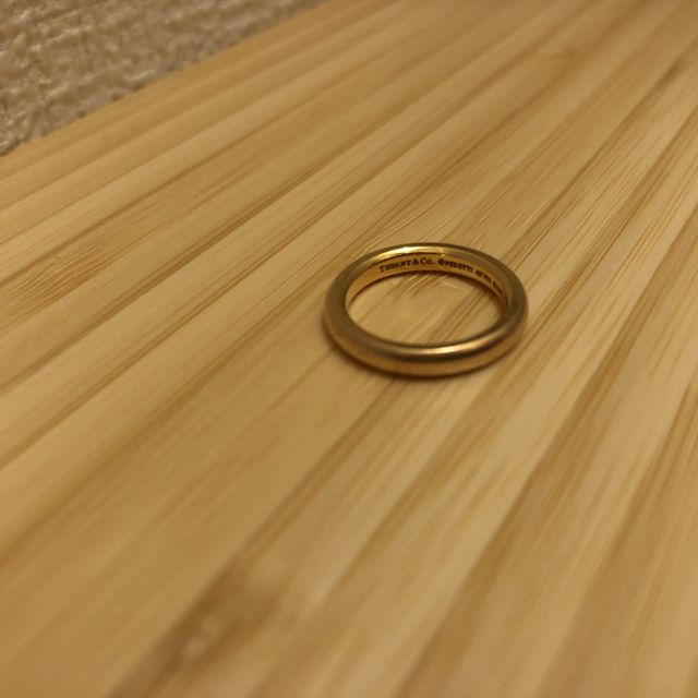 【ティファニー(Tiffany & Co.)の口コミ】 石のつかないシンプルなデザイン(プラチナ)を探していたのですが、そうな…