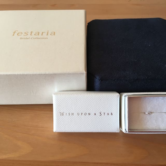 【festaria bijou SOPHIA(フェスタリア ビジュソフィア)の口コミ】 結婚指輪は毎日つけるものなので、あまり装飾のない細身でシンプルなもの…