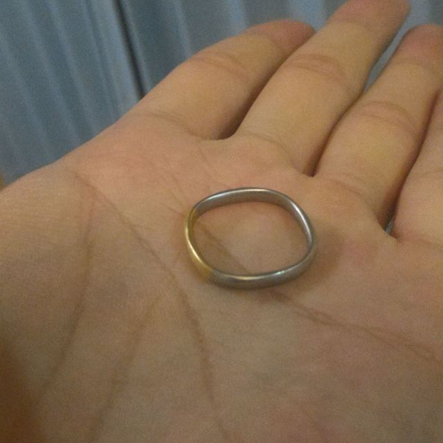 【mina.jewelry(ミナジュエリー)の口コミ】 オーダーメイドで、金属や表面の加工、内側の刻印も選んでオリジナルの指…