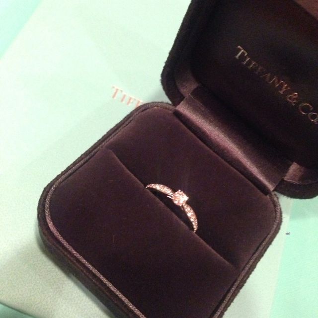 【ティファニー(Tiffany & Co.)の口コミ】 普段使いしたかったのですが一粒ダイヤだと大きくて使い勝手が良くないか…