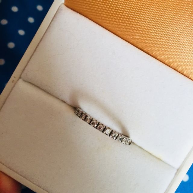 【VERITE(ベリテ)の口コミ】 ブランドにこだわりはなかったのですが、婚約指輪はエタニティリングが良…