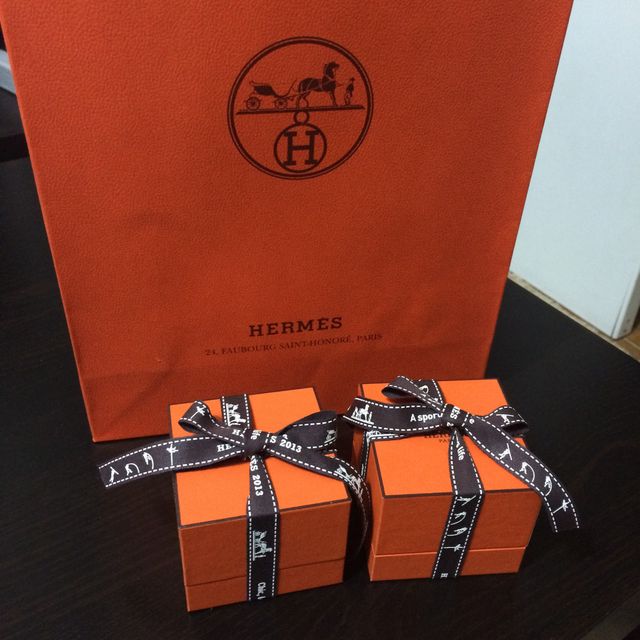 【エルメス(HERMES)の口コミ】 他のブランドも数件見たが、元々好きなブランドがエルメスだったのでお店…