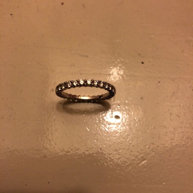 【アンジェリックフォセッテ(Angelique Fossette)の口コミ】 数々のブランドを拝見しましたが、華やかでかつ品のあるデザイン、フルエ…