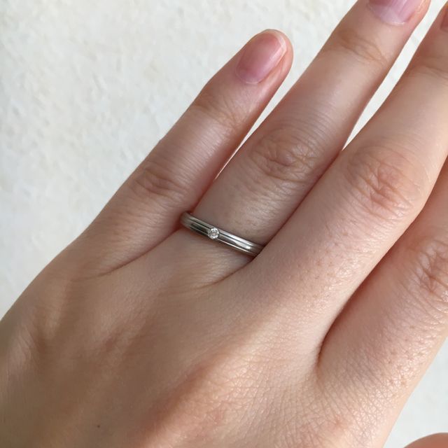 【アイプリモ(I-PRIMO)の口コミ】 常に身に着けるものなので、シンプルなものを探していました。女性の方に…