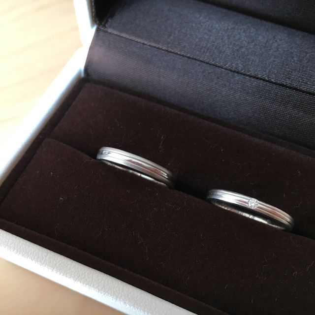 【アイプリモ(I-PRIMO)の口コミ】 常に身に着けるものなので、シンプルなものを探していました。女性の方に…