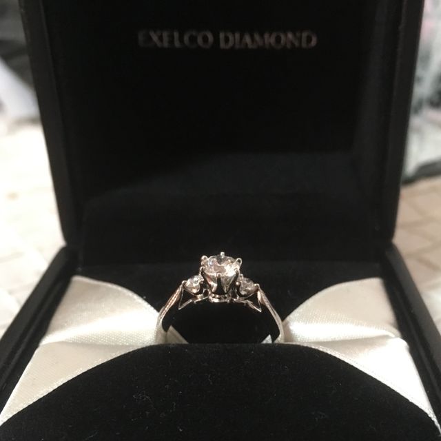 【エクセルコダイヤモンド(EXELCO DIAMOND)の口コミ】 指輪を選ぶ期間が長かったので、銀座の色々なお店を見に行きました。なか…