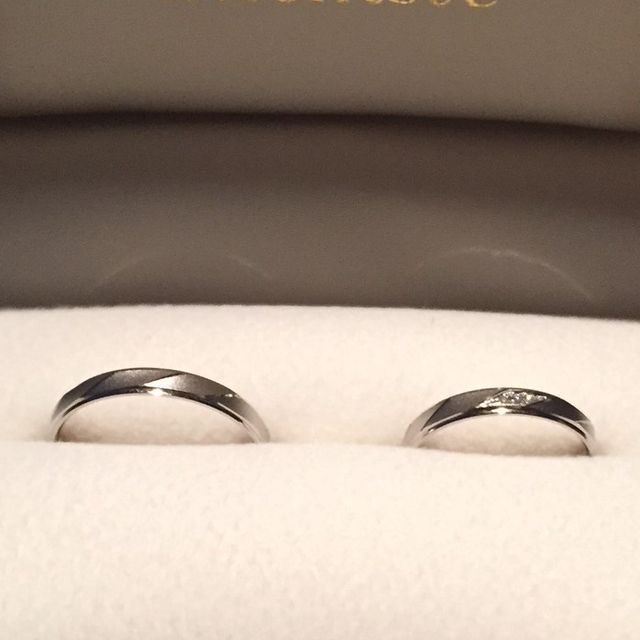 【insembre(インセンブレ)の口コミ】 男性のデザインはどの指輪も同じなので選んでてつまらないかなと思ったの…