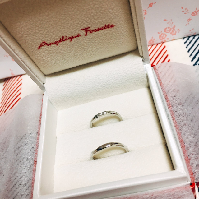 【アンジェリックフォセッテ(Angelique Fossette)の口コミ】 結婚指輪は、なるべく低コストでシンプルなものを探しておりました。
結婚…