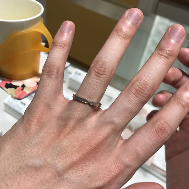 【Douxmiere bijou SOPHIA(ドゥミエール ビジュソフィア)の口コミ】 他ブランドでは見たことのない、リボンのような形のデザインが魅力的でし…