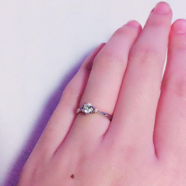 【QDMの口コミ】 デザインに一目惚れして即決しました。
ちょっとかわいらしすぎるかなと思…