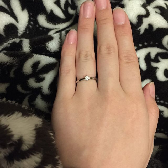 【アイプリモ(I-PRIMO)の口コミ】 シンプルな指輪が欲しいと言っていたらこちらをプレゼントされました。
リ…