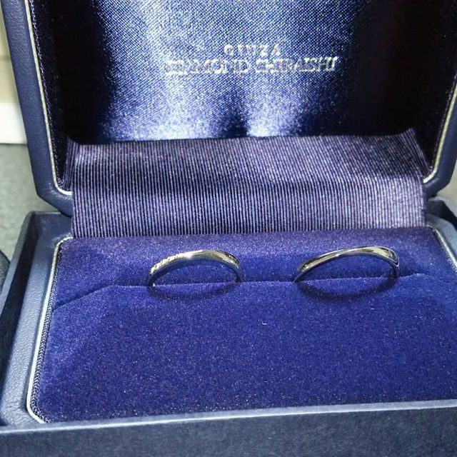 【銀座ダイヤモンドシライシの口コミ】 つけ心地が良かった。他店で購入したペアリングを持っていましたが、つけ…