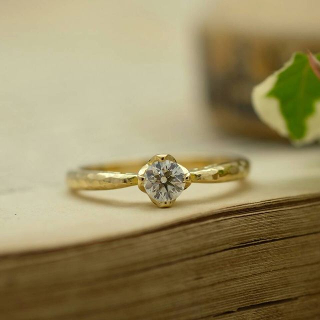 【サロン・ド・ルシェルの口コミ】 彼がルシェル様のダイヤモンドでプロポーズしてくれました。自分の好きな…