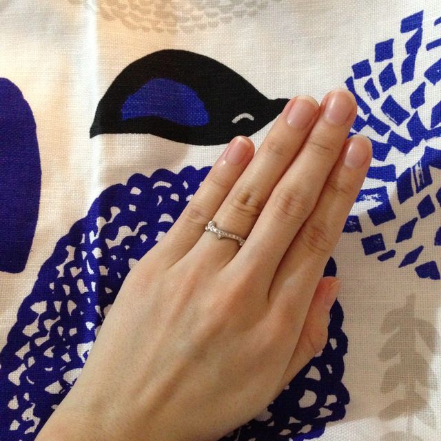 【e.m.の口コミ】 結婚指輪は、毎日つけるものだからシンプルなデザインが良い、と考える人…