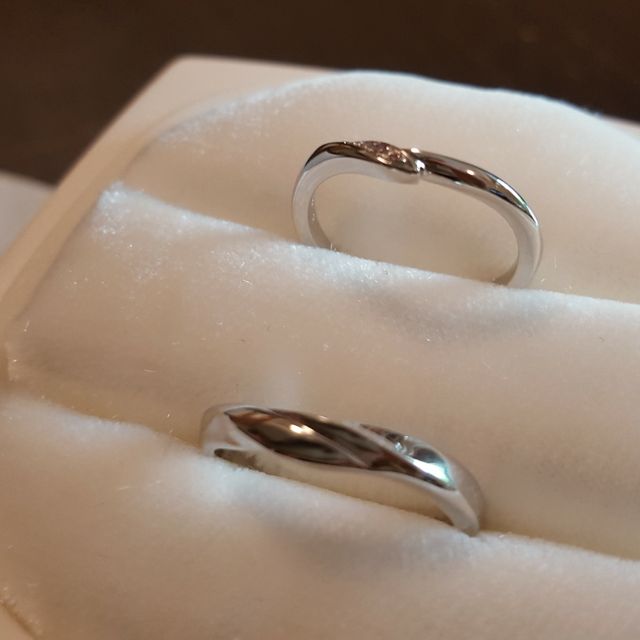 【俄(にわか)の口コミ】 この指輪「初桜」に込められた意味は“出会った頃の初々しい気持ち。…