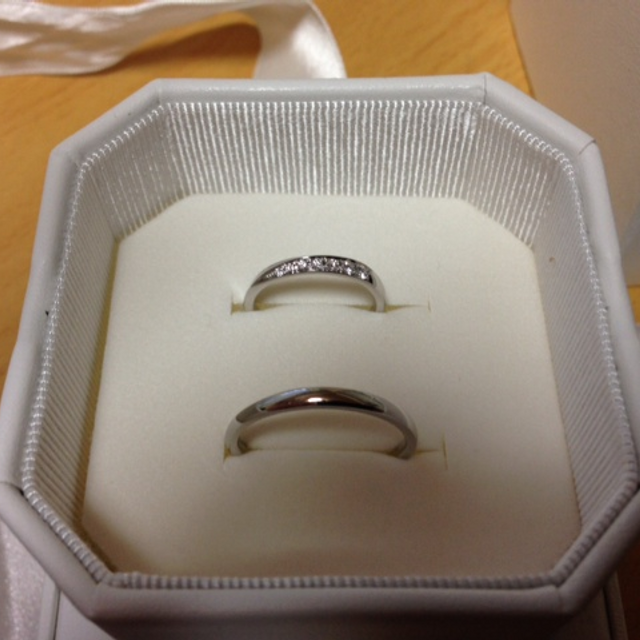 【4℃ BRIDAL(ヨンドシーブライダル)の口コミ】 もともと4℃に憧れがあり、結婚指輪を買う時の候補ブランドにしていました…