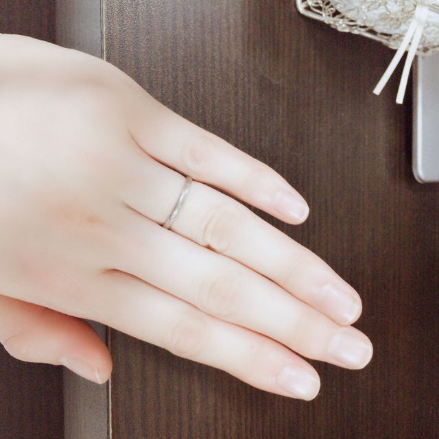 【THE KISS(ザ・キッス)の口コミ】 長い間つけるものなので、年をとっても恥ずかしくないシンプルなデザイン…