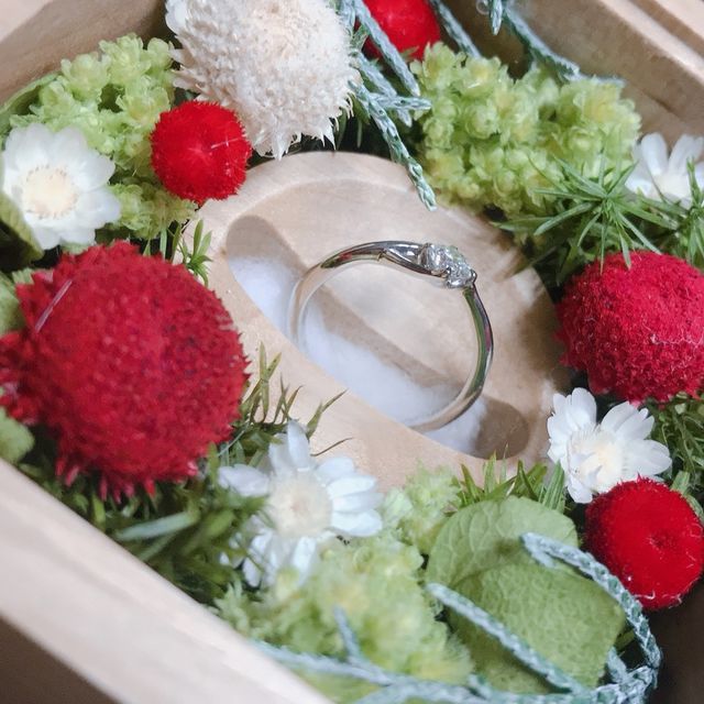 【JEWELRY  KAMATA(ジュエリーかまた)の口コミ】 数ある指輪の中から消去法で決めました。
やはり最後はかなり悩みますが、…