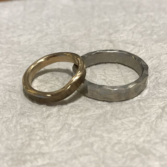 【ichi(イチ)の口コミ】 オリジナルの鍛造の指輪で、すごくおしゃれでした。また店員さんの説明も…