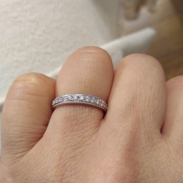 【GALA JEWELRY(ガラジュエリー)の口コミ】 たくさん試着をして、その中でもいろいろなデザインですごく悩みました。…