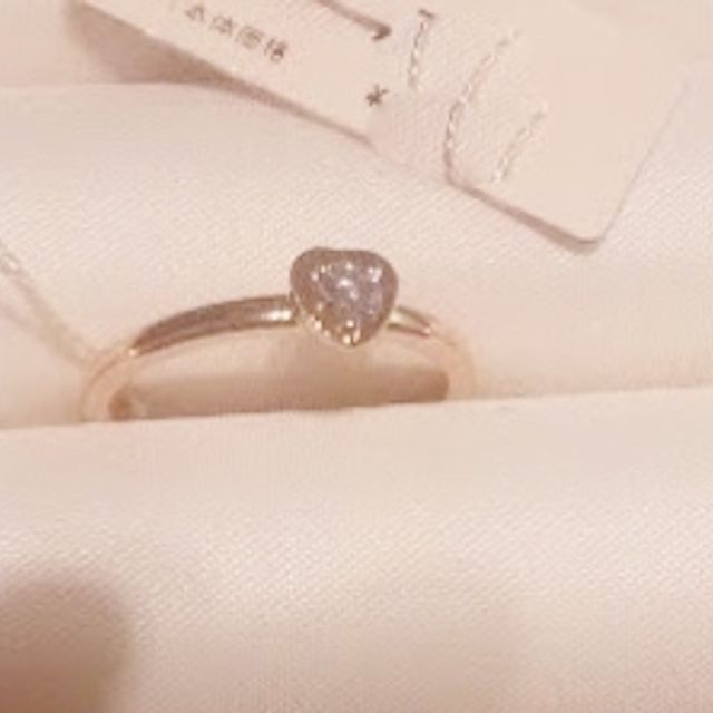 【カルティエ(Cartier)の口コミ】 高級ブランド！という満足感は得られると思います。
カルティエにしては、…